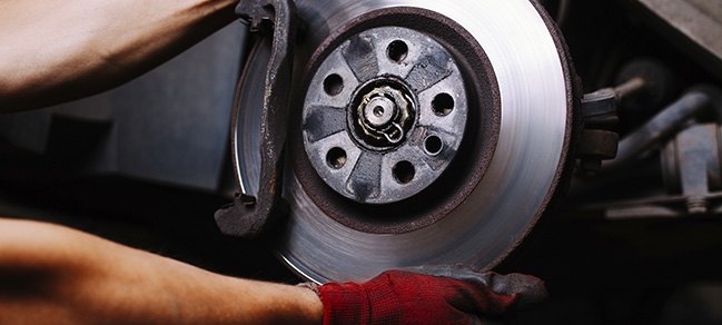 auto service for brake pad replacement